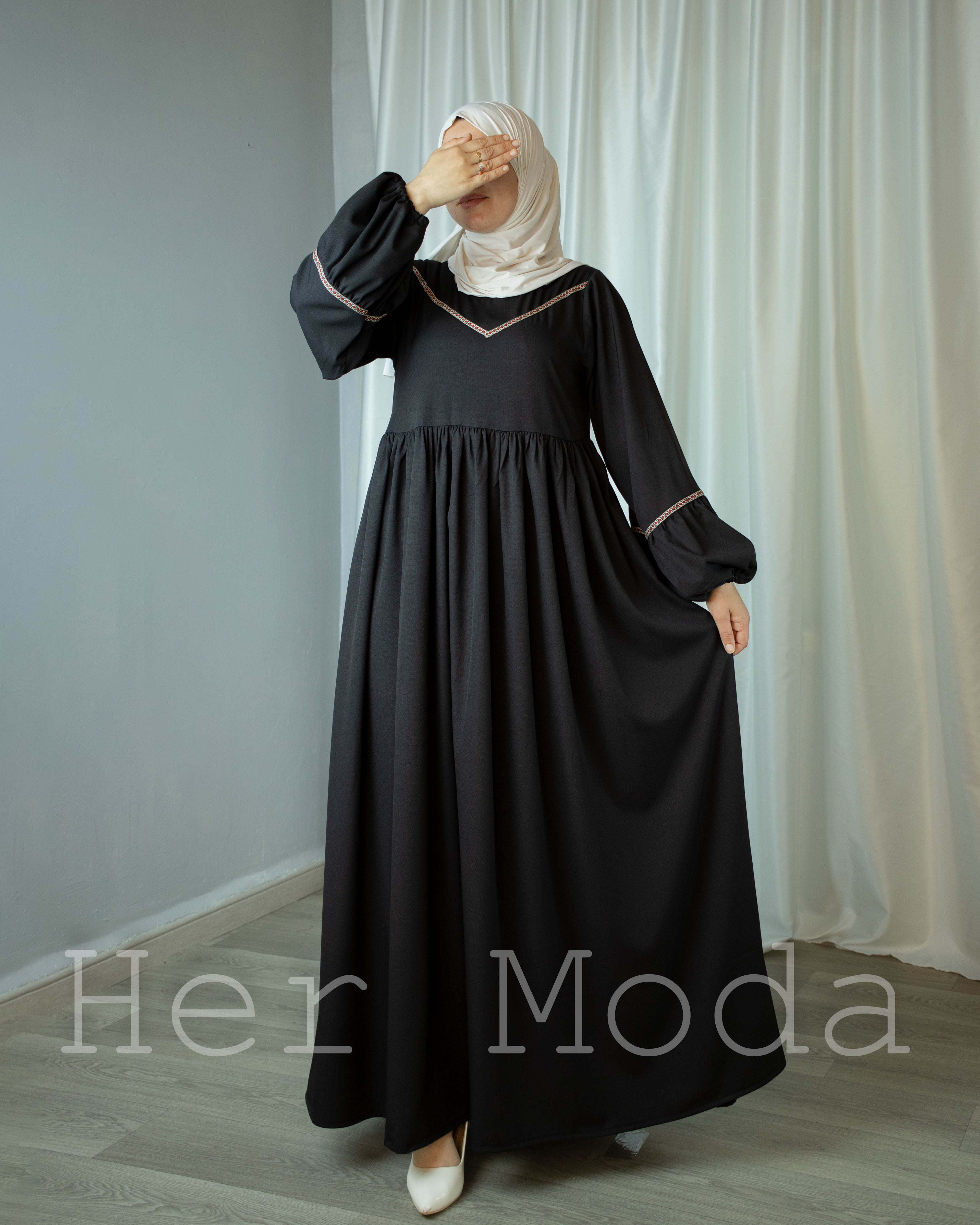 LA ROBE