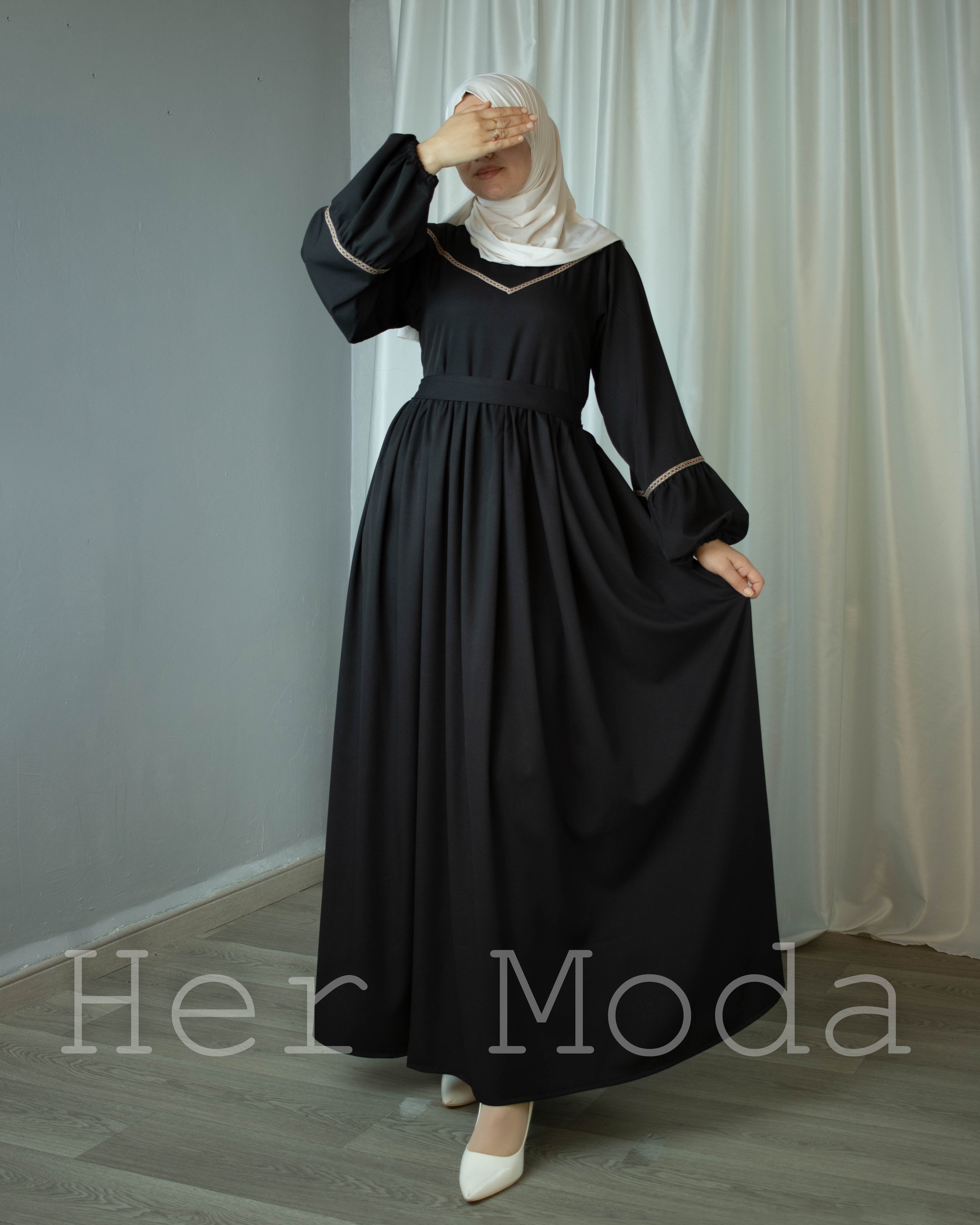 LA ROBE