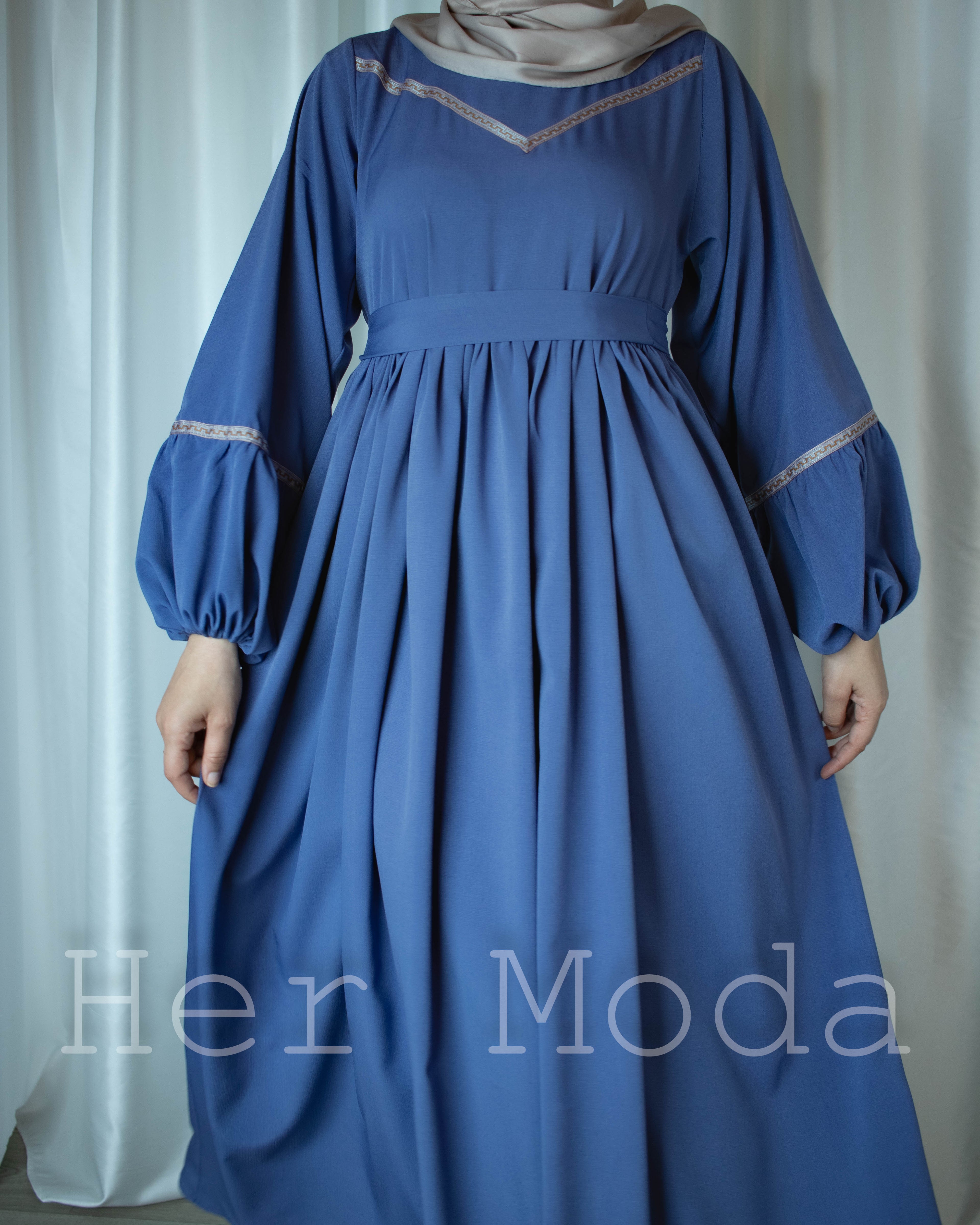 LA ROBE